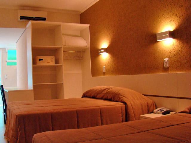 Caioba Praia Hotel Curitiba Ngoại thất bức ảnh